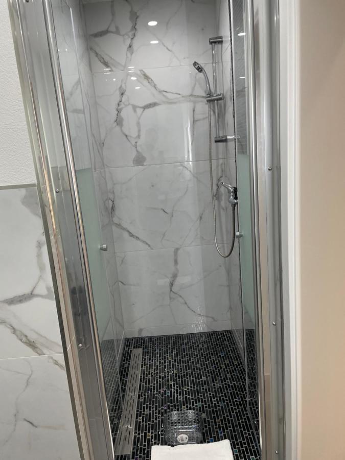Hotel Anker Linden  Экстерьер фото